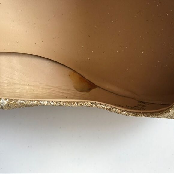 Liz Claiborne Gold  Glitter  Heels - Picture 4 of 6